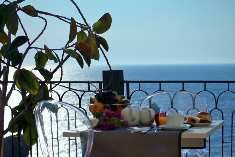 Hotel Baia Azzurra Taormina Esterno foto