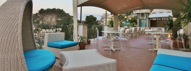 Hotel Baia Azzurra Taormina Esterno foto